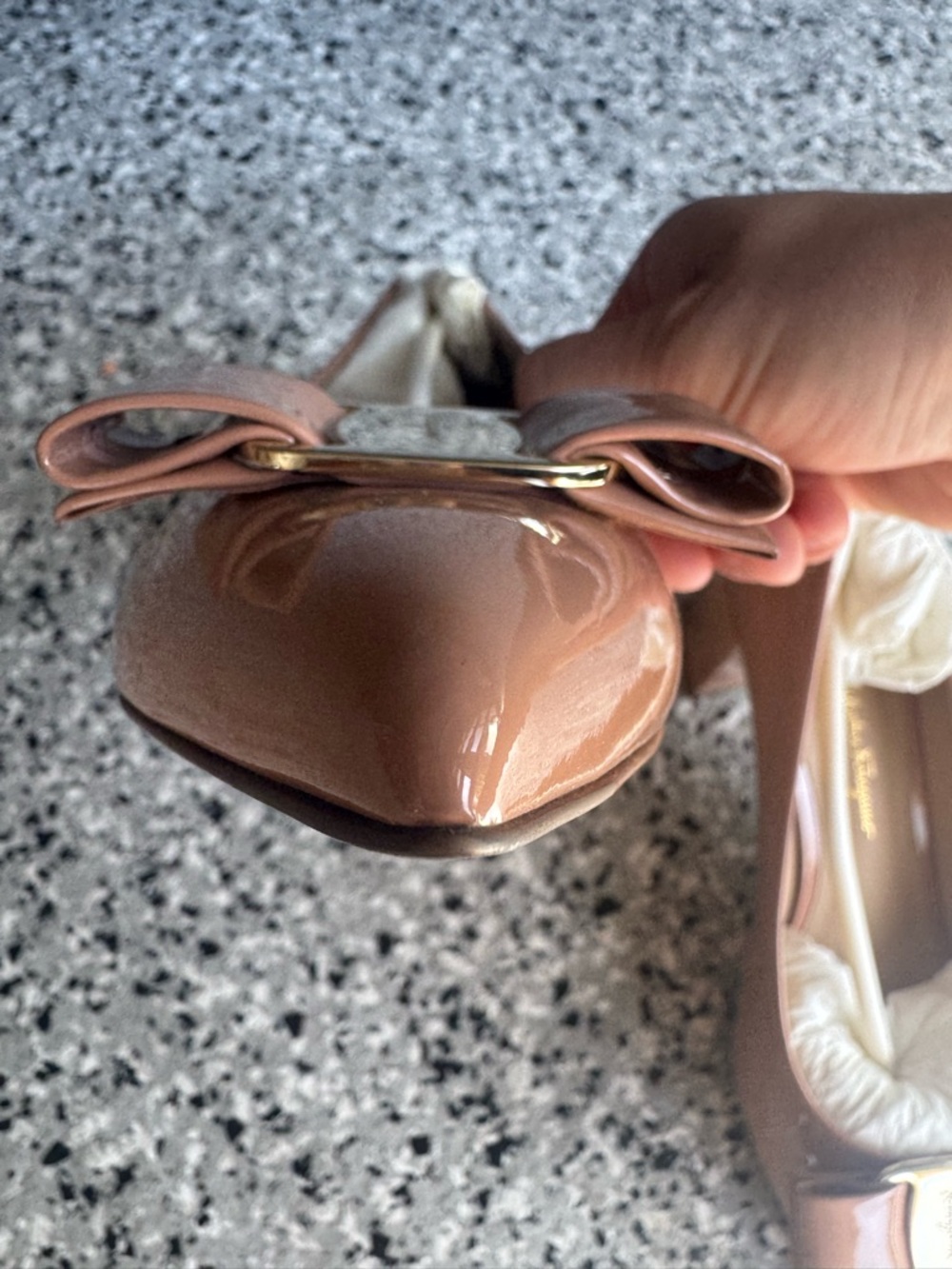 Salvatore Ferragamo Vara Bow Nude Blush Patent Leather Block Heels Alice 55 - Picture 14 of 15